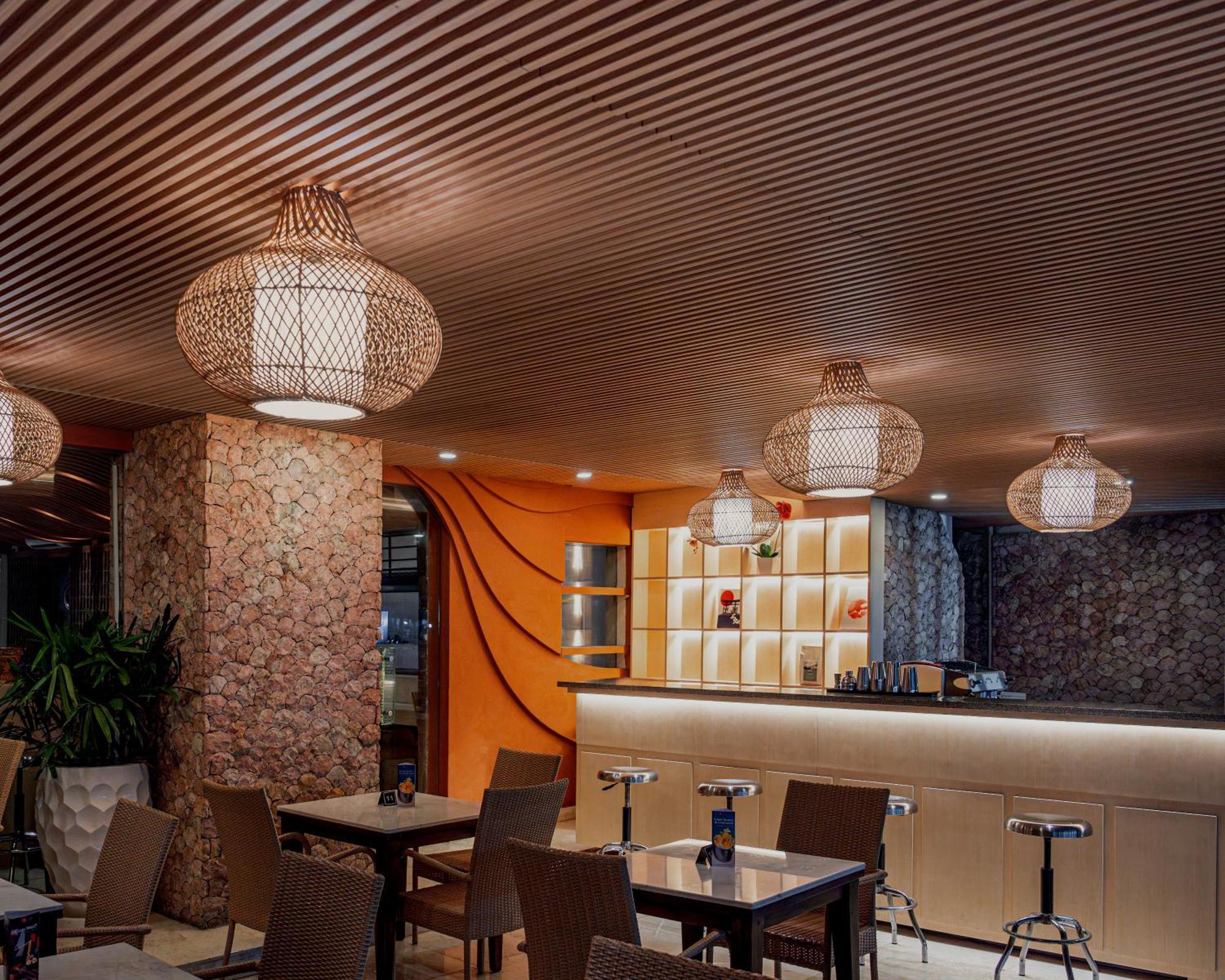 Kuta Angel Hotel ภายนอก รูปภาพ