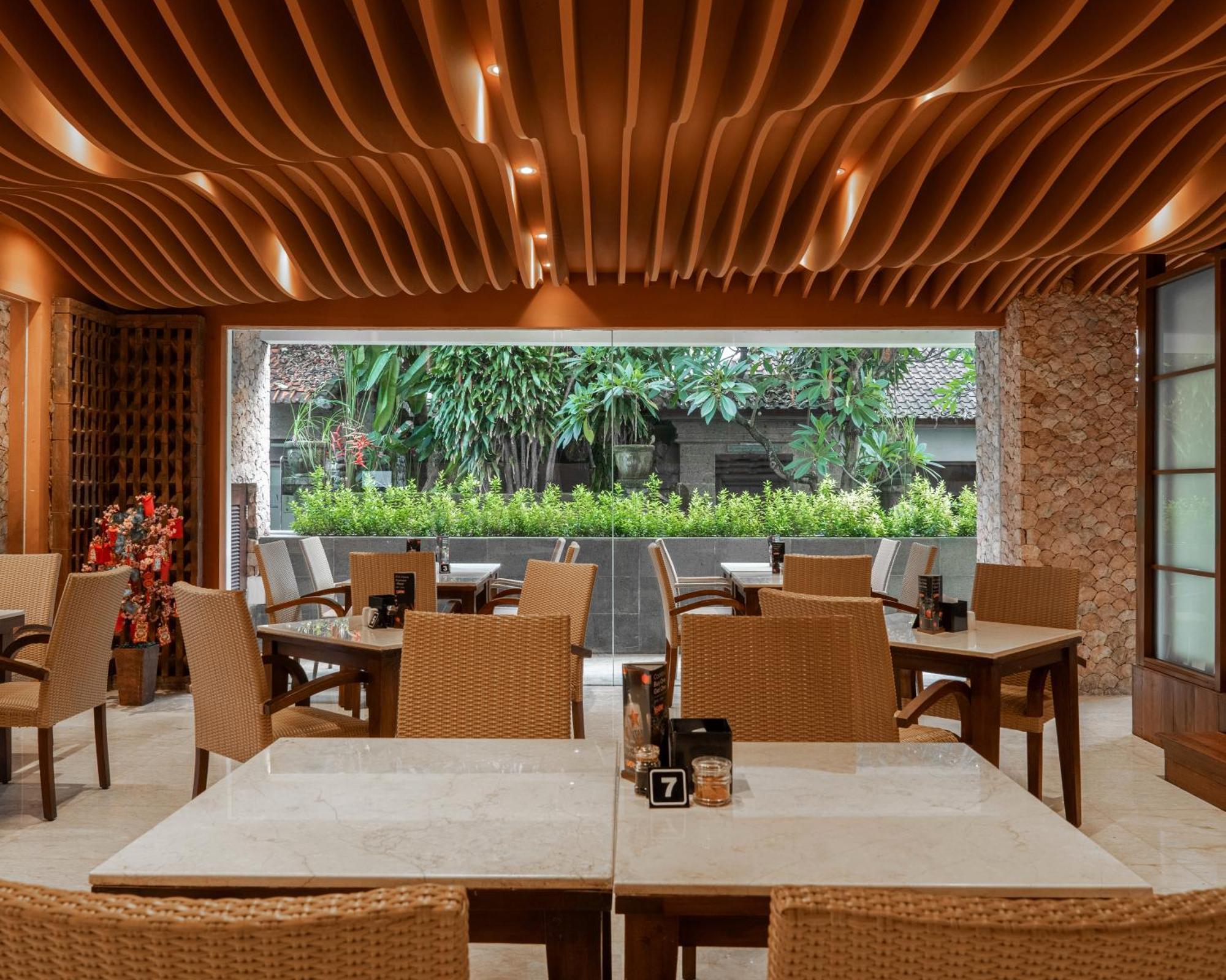 Kuta Angel Hotel ภายนอก รูปภาพ
